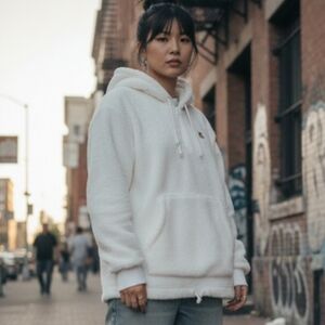 Teddy Fresh Unisex High-Pile Sherpa Fleece Hoodie Size 3XL in White Oversized